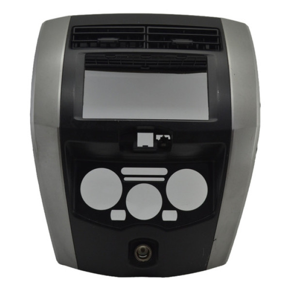 Moldura Central Radio Difusor Livina 2010 Original