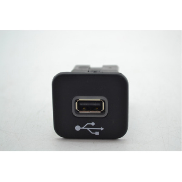 Entrada Usb Console Fiat Cronos 2023 Argo Original