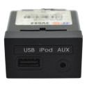 Entrada Conector Usb Auxiliar Console Azera 2013 Original Preto