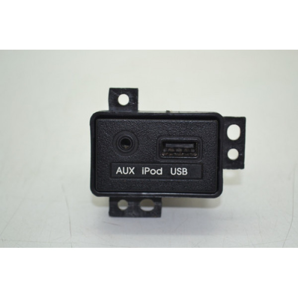 Conector Entrada Usb Auxiliar Hyundai Hb20 2017 Original