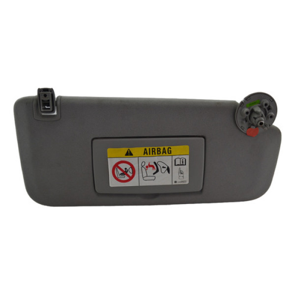 Quebra Sol Lado Direito Passageiro Tracker 2018 Original