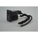 Entrada Conector Usb Auxiliar Nissan Kicks 2020 Original