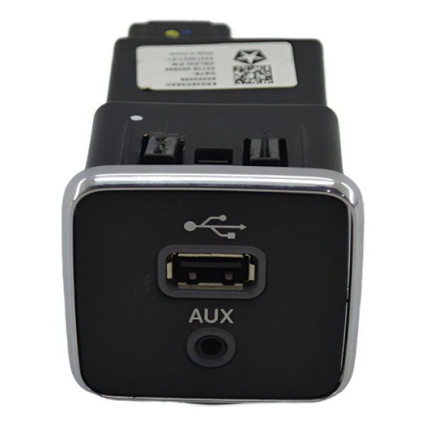 Entrada Conector Usb Auxiliar Jeep Compass 2018 Original Preto Entrada Conector Usb Auxiliar Jeep Compass 2018 Original Preto