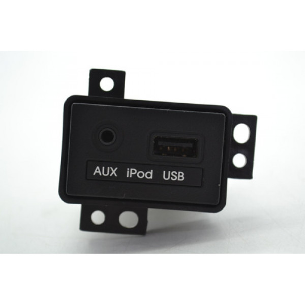 Conector Entrada Usb Auxiliar Hyundai Hb20 2016 Original