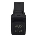 Entrada Conector Usb Auxiliar Console Corolla 2014 Original