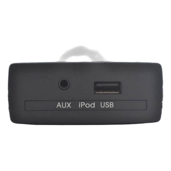 Entrada Usb Auxiliar Console Kia Soul 2011 Original