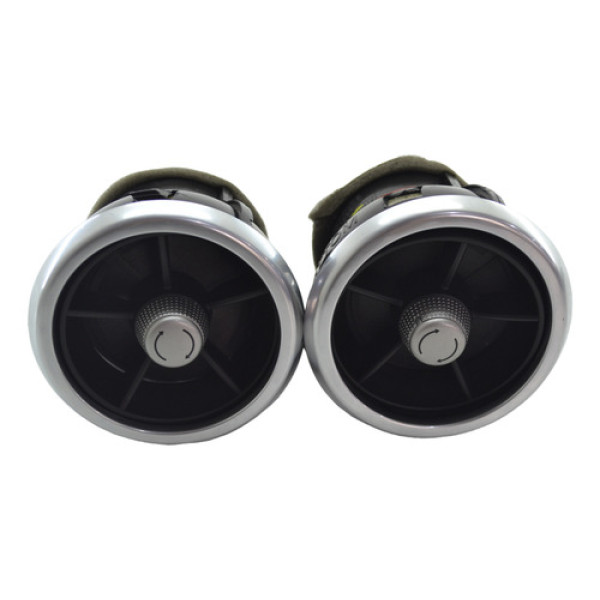 Par Difusor Saida Ar Lateral Painel Tracker 2015 Original