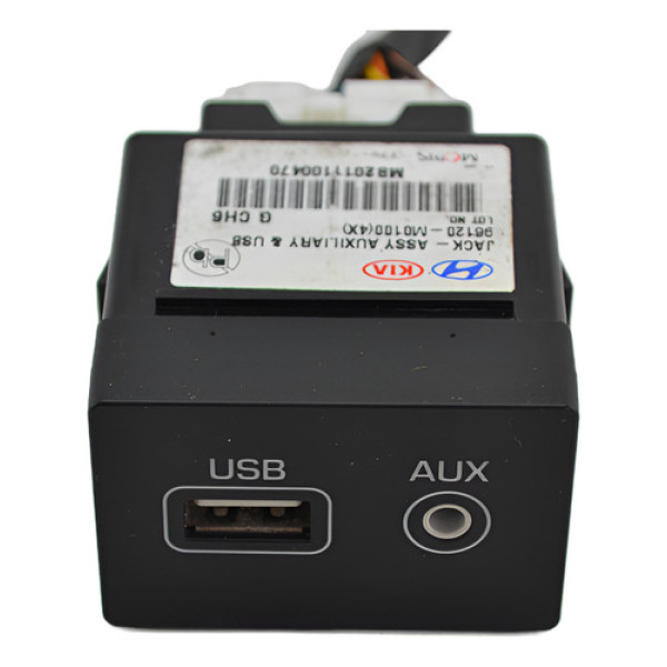 Entrada Conector Usb Auxiliar Hyundai Creta 2021 Original Preto