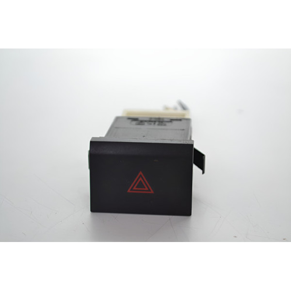 Botão Pisca Alerta Painel Volkswagen Fox 2010 2011 Original Preto