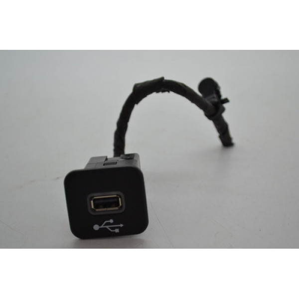 Entrada Conector Usb Console Jeep Compass 2021 Original