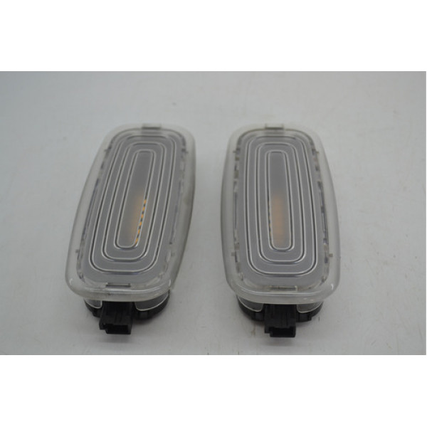 Par Luz Interna Teto Cortesia Sprinter 2021 Original