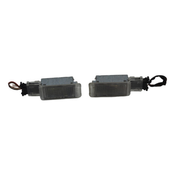 Par Luz Cortesia Interna Volkswagen Tiguan 2010 Original