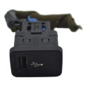 Entrada Conector Usb Fiat Linea 2013 Punto Original