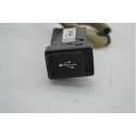 Entrada Conector Usb Toyota Yaris 2021 22 2023 Original