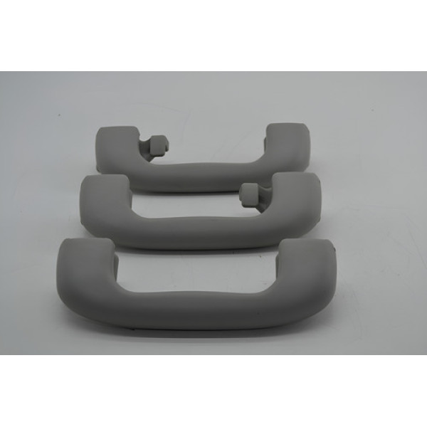 Kit 3 Puxador Alça Teto Pqp Chevrolet Tracker 2019 Original Cinza Kit 3 Puxador Alça Teto Pqp Chevrolet Tracker 2019 Original Cinza