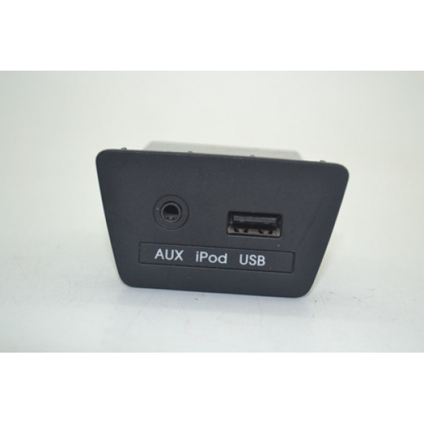 Entrada Auxiliar iPod Usb Hyundai Ix35 2016 Original