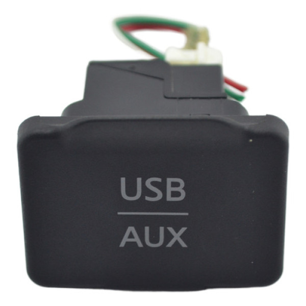 Entrada Conector Usb Auxiliar Console March 2015 Original