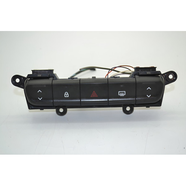 Botão Pisca Alerta Trava Desembaçador Renault Kwid Original  - Original