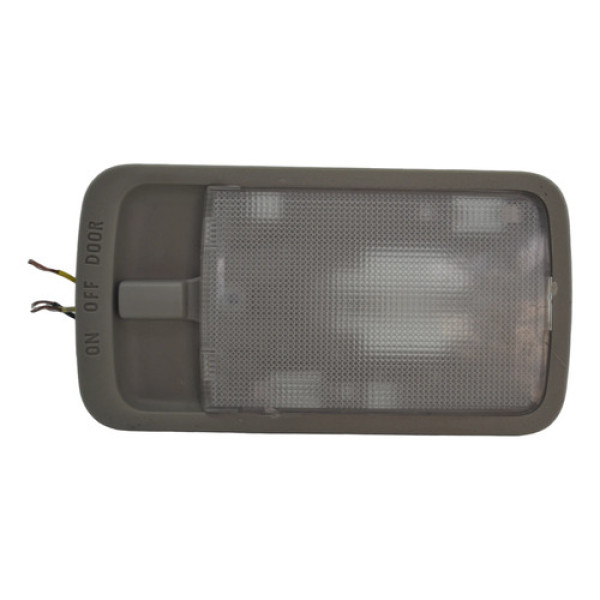 Luz Cortesia Interna Central Teto Versa 2017 Origina