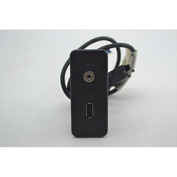 Tomada Entrada Usb Auxiliar Console Ford Fusion 2009 Origina