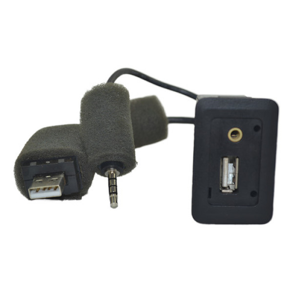 Entrada Usb Auxiliar Console Pajero Outdoor 2017 Original