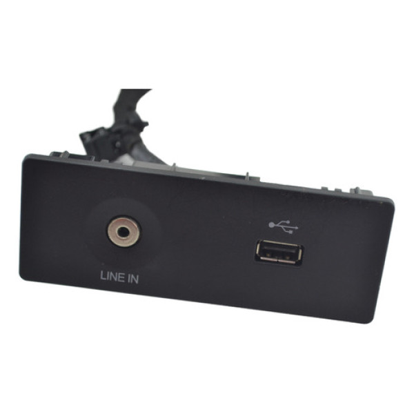 Entrada Conector Usb E Line In Ford Focus 2015 Original