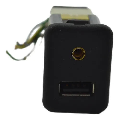 Entrada Usb Auxiliar Console Sonic Tracker Onix Cobalt Orig