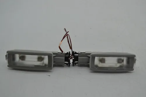 Par Luz Interna Luminaria Quebra Sol Vw Jetta 2015 Original
