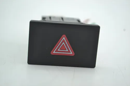 Botão Pisca Alerta Painel Mitsubishi L200 2020 Origina Preto