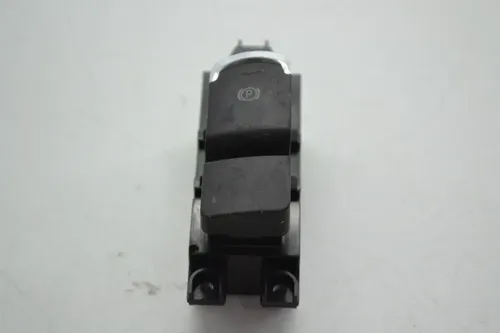 Botão P Comando Freio Mão Byd E5 Eletrico 2017 Original