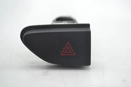 Botão Pisca Alerta Painel Renault Duster 2016 Original Preto