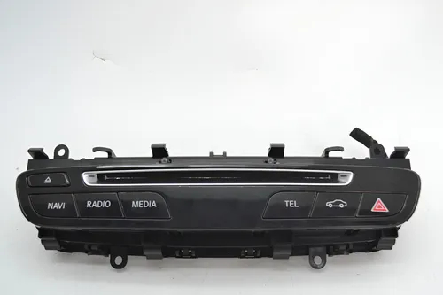 Comando Frente Radio Painel C180 2018 Original A2059054901 Preto