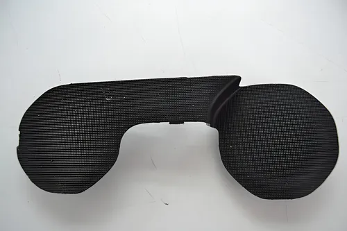 Moldura Acabamento Porta Copo Console Gm Onix 2018 Original Preto