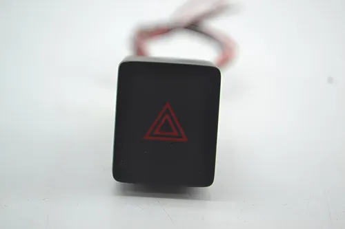 Botão Pisca Alerta Painel Nissan March 2019 Original Preto